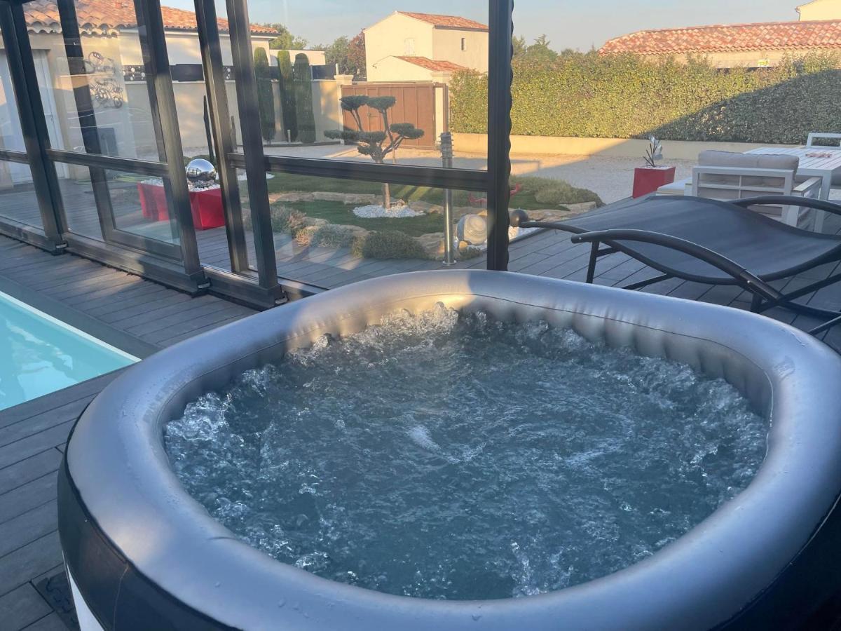 L'Aurore Suite De Charme, Clim Jacuzzi, Sauna, Piscine Chauffee Cuisine... Carpentras ภายนอก รูปภาพ