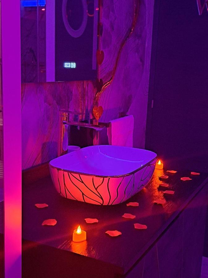 L'Aurore Suite De Charme, Clim Jacuzzi, Sauna, Piscine Chauffee Cuisine... Carpentras ภายนอก รูปภาพ